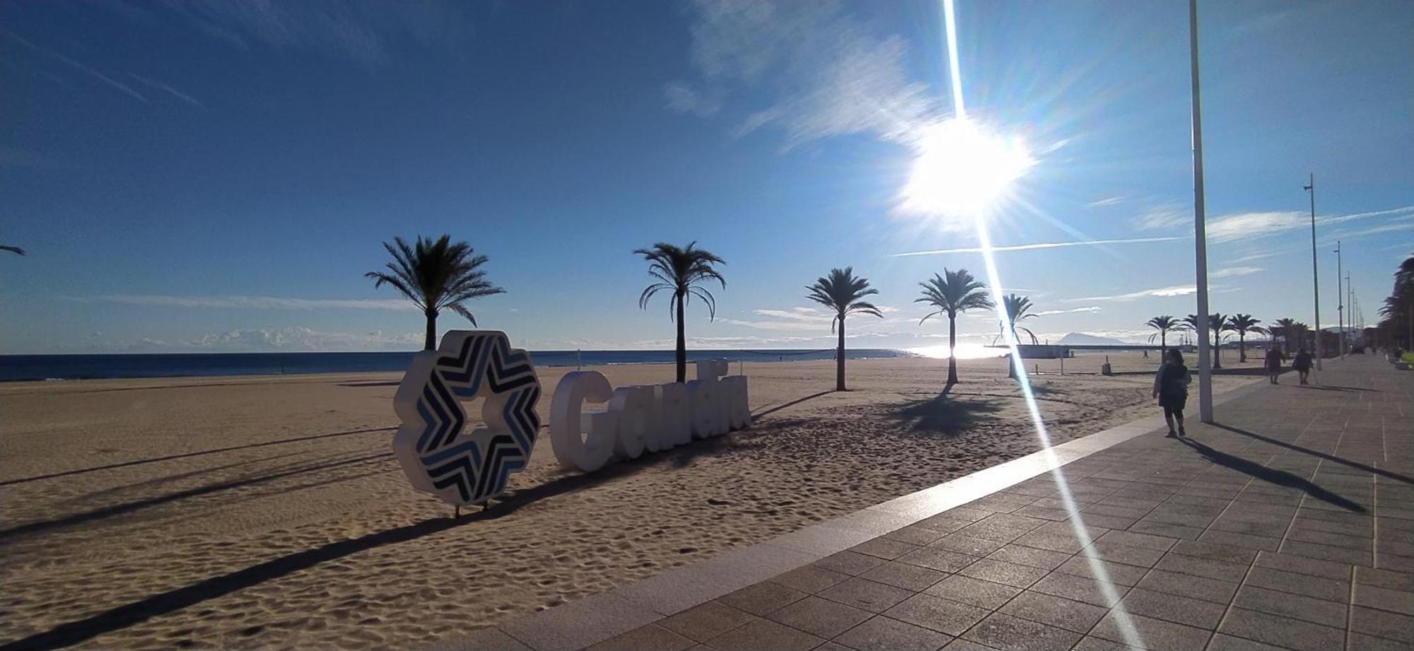 Ola Marina Solo Familias Apartamento Playa de Gandia Exterior foto